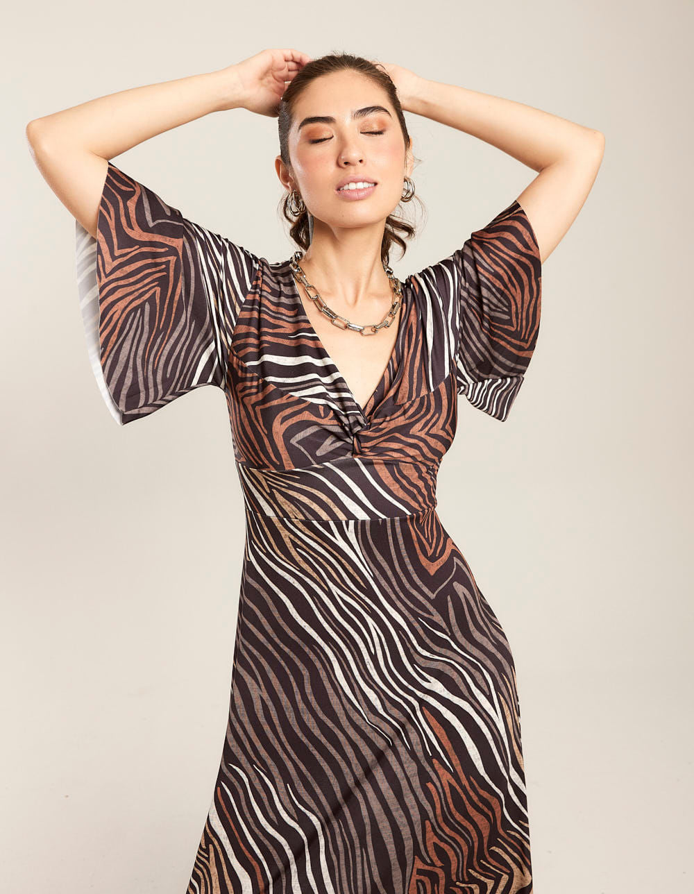 Vestido New Longo Estampado Tiger - Preto