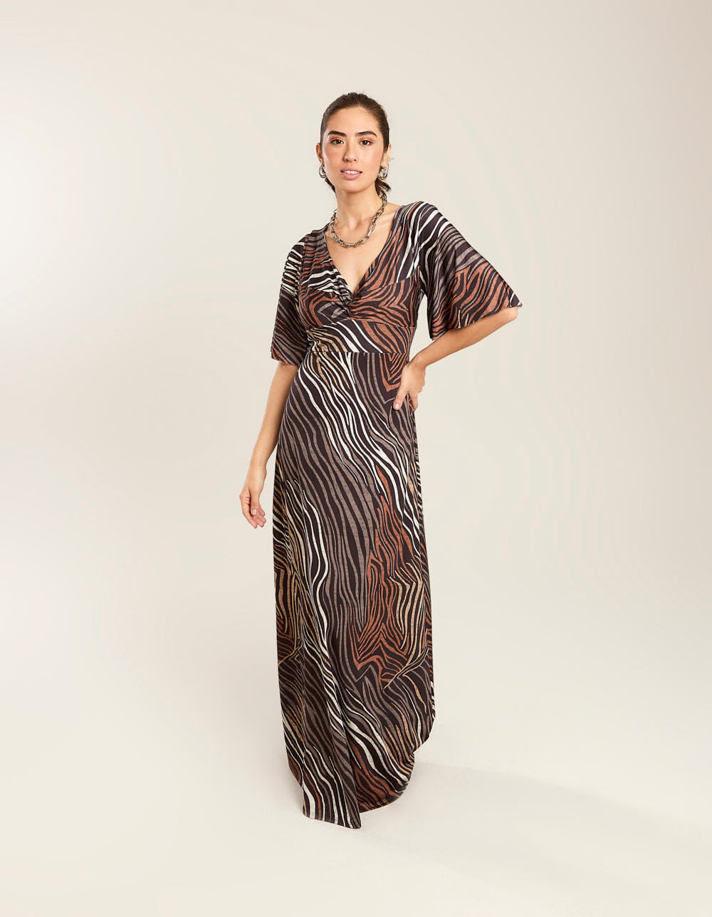Vestido New Longo Estampado Tiger - Preto